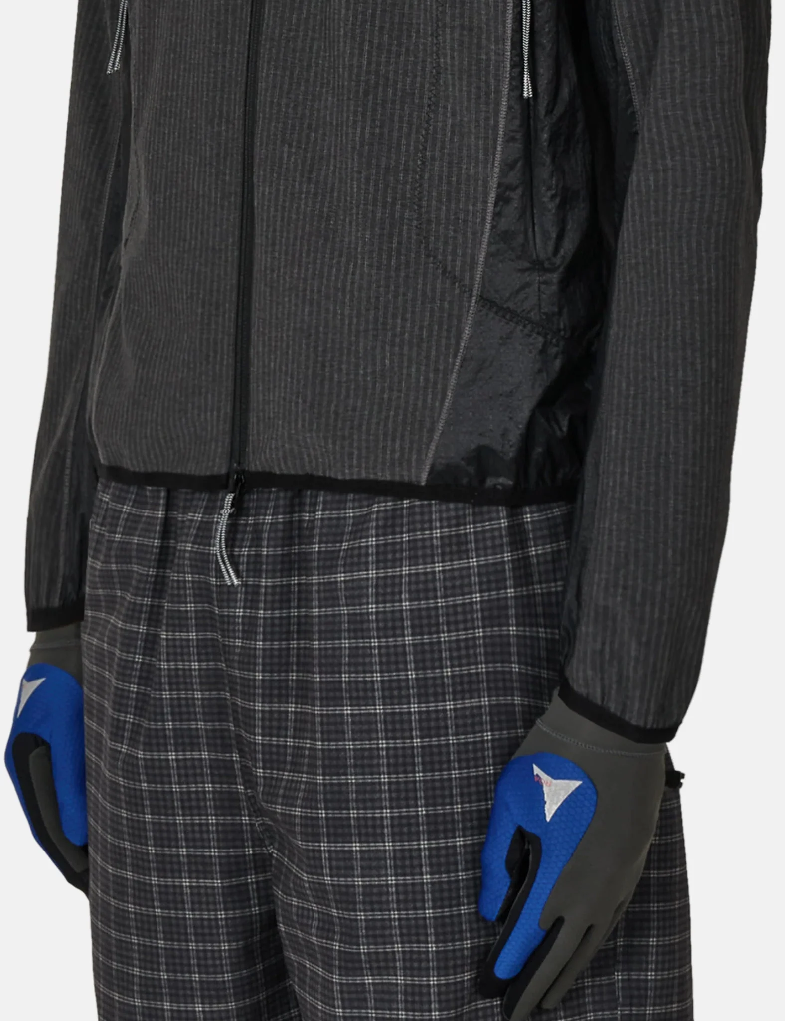ROA Numb Pinstriped Hooded Wind Jacket - Black - Image 2